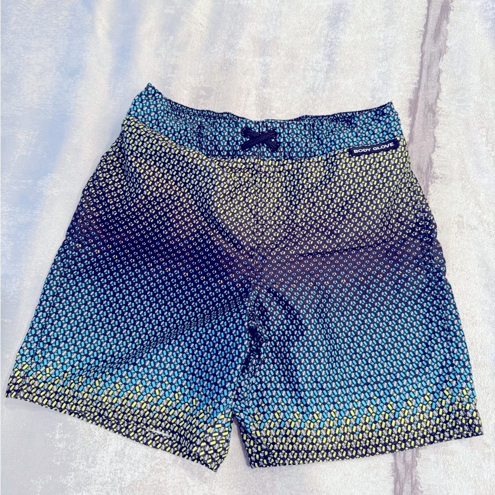 Body Glove kids’ Blue and Green Shorts